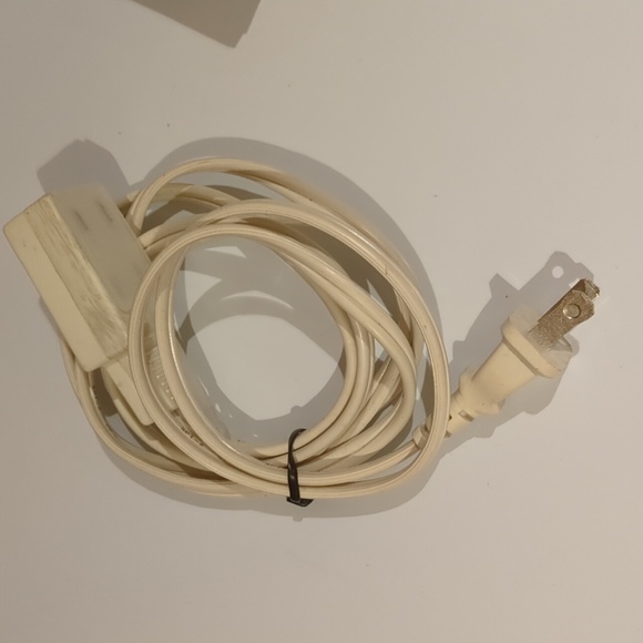 🎁 GWP - Outlet Extension - Picture 2 of 3